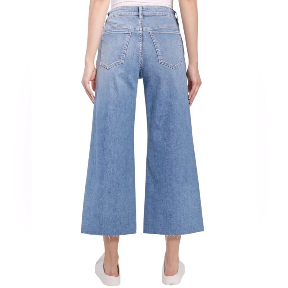 Oat New York Cropped Raw Hem Jeans Size 12/31 Light Wash EUC
